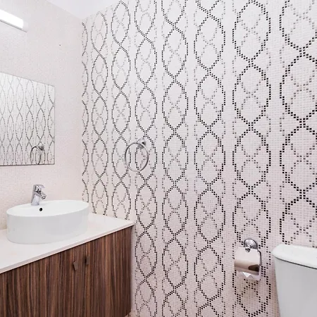 Appartamento Downtown With 2 Bedrooms